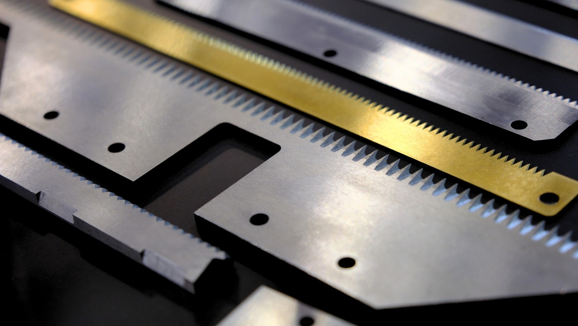 Sheffield Kalitesinde Endüstriyel Bıçaklar